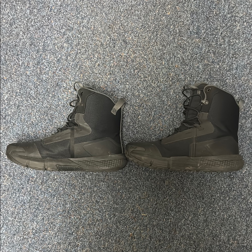Men's Black Tactical Boots
